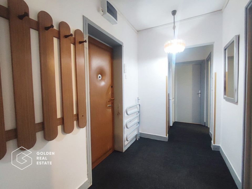 Apartament spatios si decomandat, zona Podgoria - Poză 2