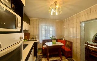 Casă spațioasă P+E+M | 43 ari teren | Mobilată & utilată | Iaslovăț - Poză 22