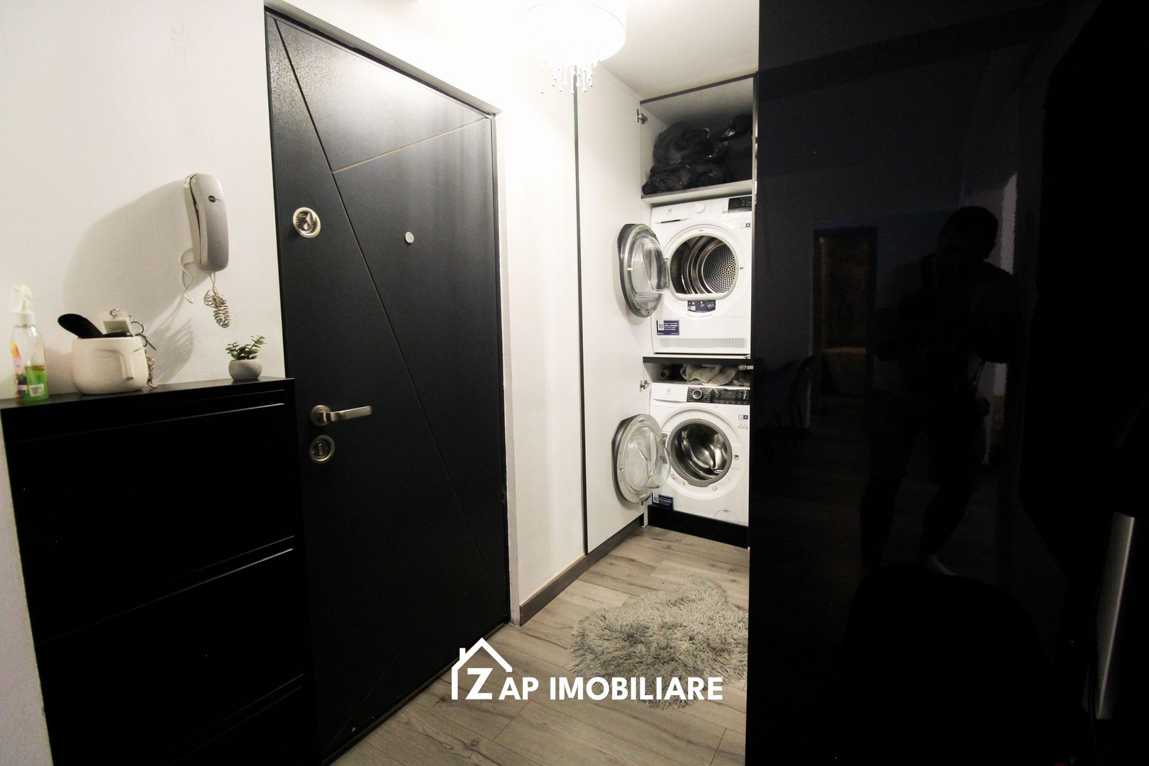 Tudor - Strada Banat - 3 Camere Decomandat - Mobilat & Utilat Lux - Poză 13