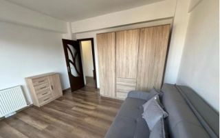 Garsoniera 37 mp balcon etaj 3 cu lift zona Mihai Viteazu - Poză 2