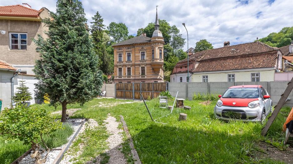 Imobil doua camere in casa+spatiu comercial+teren 270 mp  cu CF separat - Poză 18