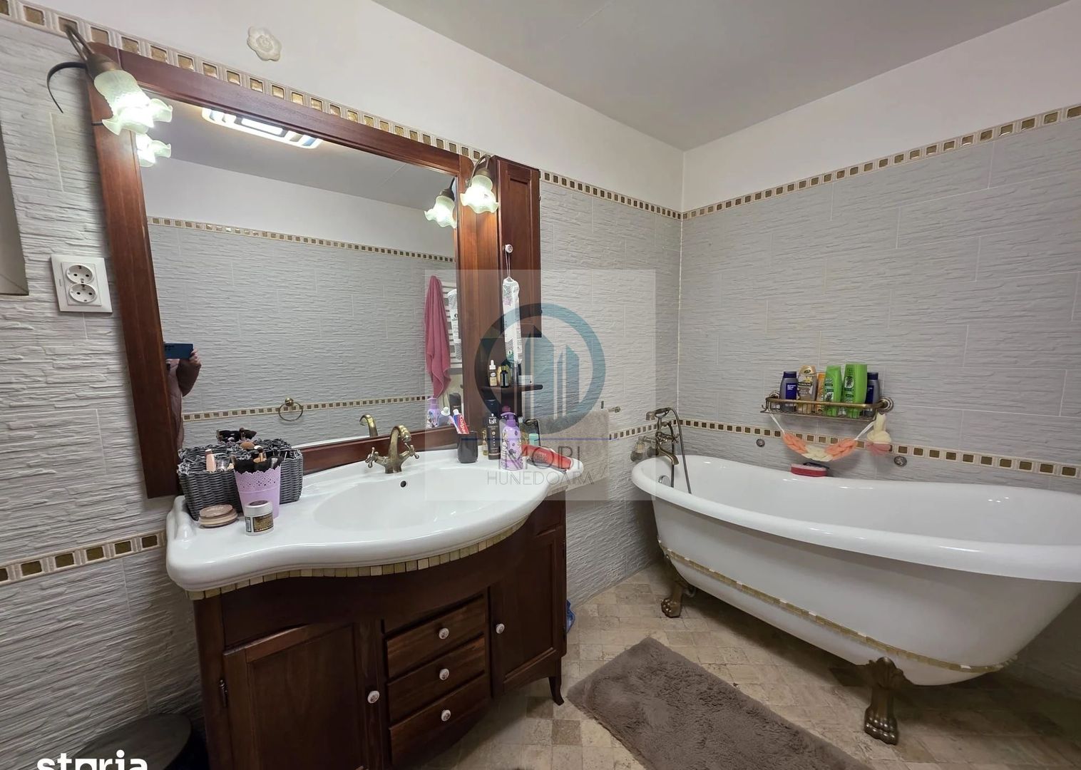 Casa moderna cu etaj si piscina, terasa si teren 700 mp – Simeria, HD - Poză 18