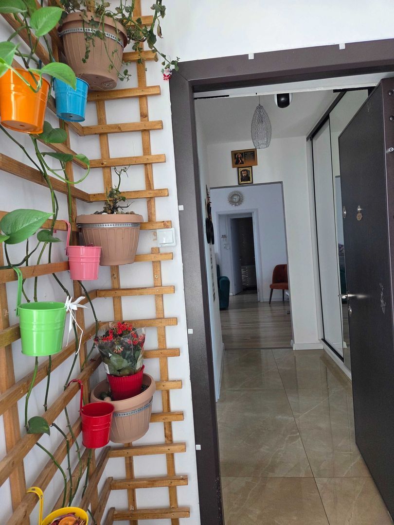 De vanzare apartament 2 camere Sos Pantelimon - Poză 11