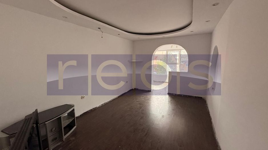 VANZARE VILA P+2+M | AUTORIZATIE EXTINDERE | ZONA BRANCOVEANU - Poză 3