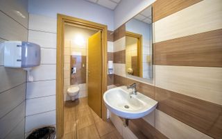 Cladire comerciala reprezentativa de inchiriat Calea Bucuresti Brasov - Poză 31