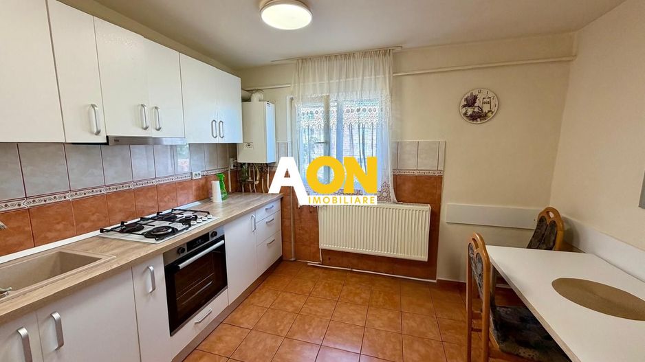 Apartament 2 Camere | Zona Cetate | Etaj 2 - Poză 6