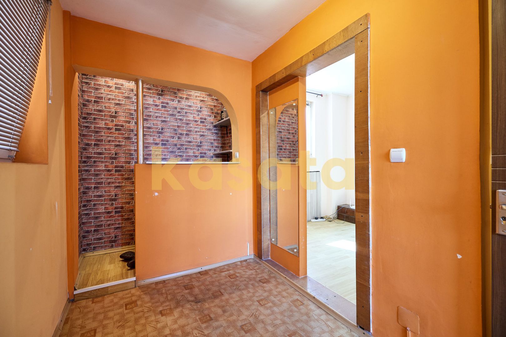 Casă cu 4 camere si curte | zona Regie | teren 252 mp - Poză 14