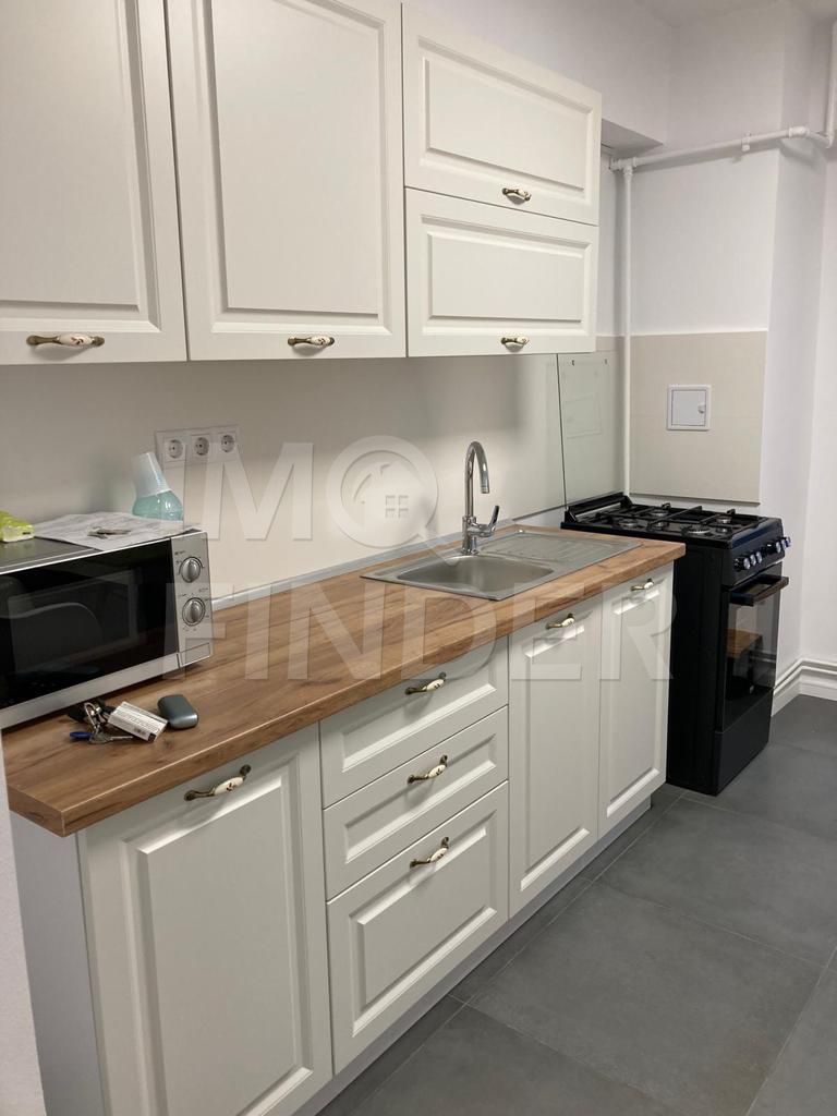 Spatiu birou 90 mp zona Piata Cipariu - Poză 2