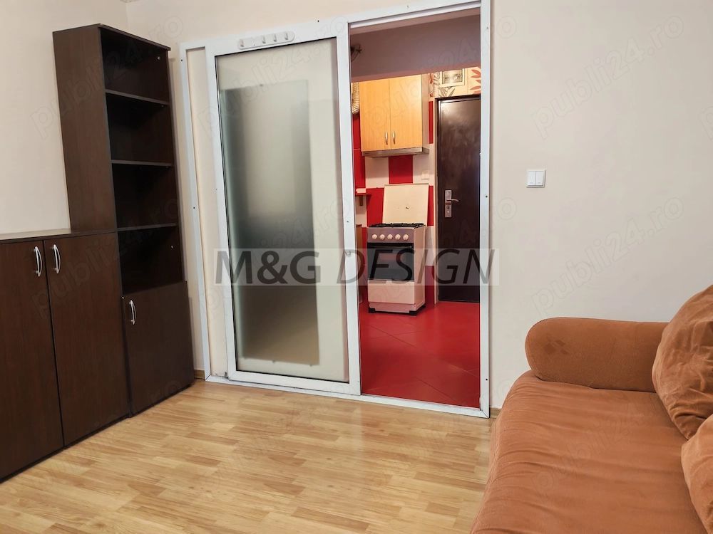 Garsoniera zona Buziasului etaj 2 - Poză 4