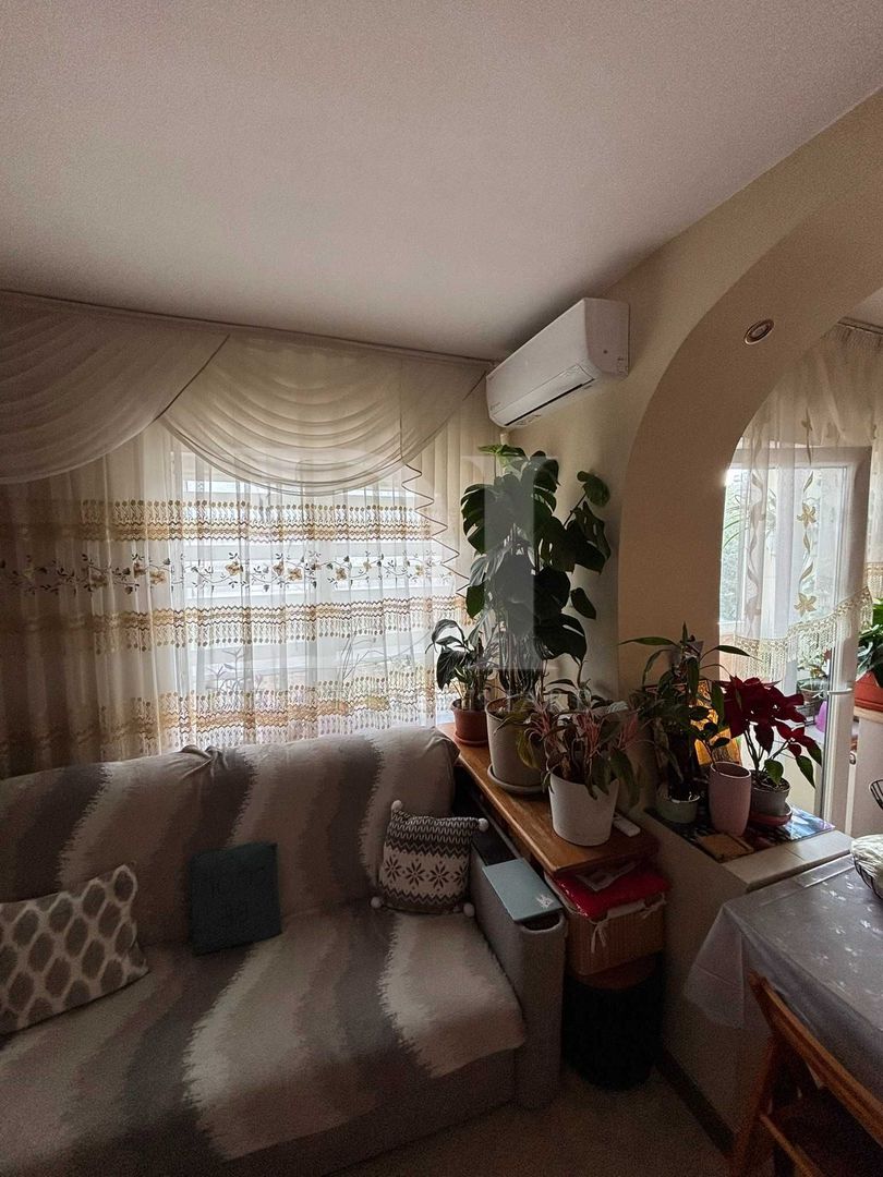 Apartament 3 camere de vanzare / Zona Terra / Floresti - Poză 3