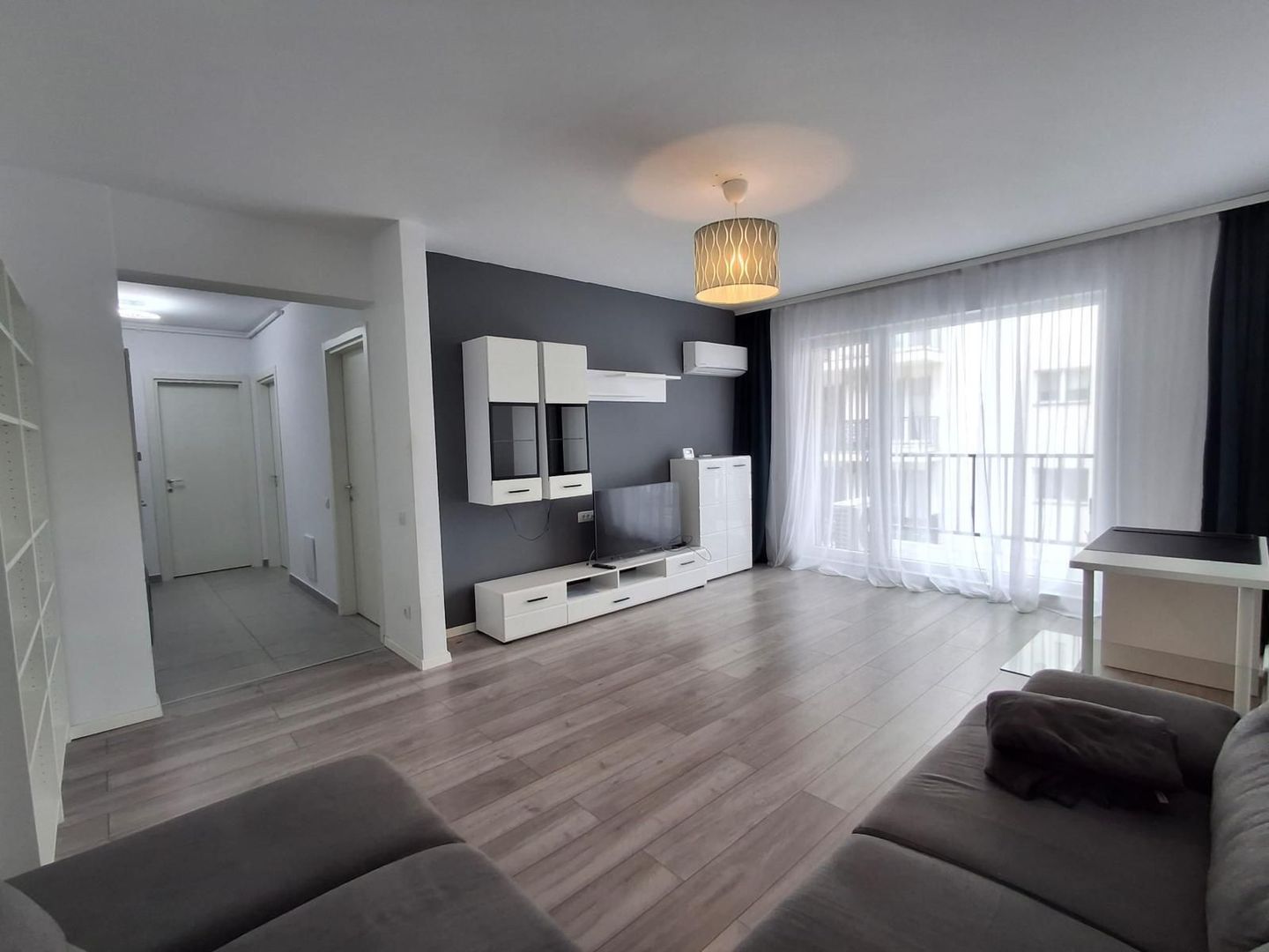 Pallady | Chirie 2 camere + loc parcare - Poză 1