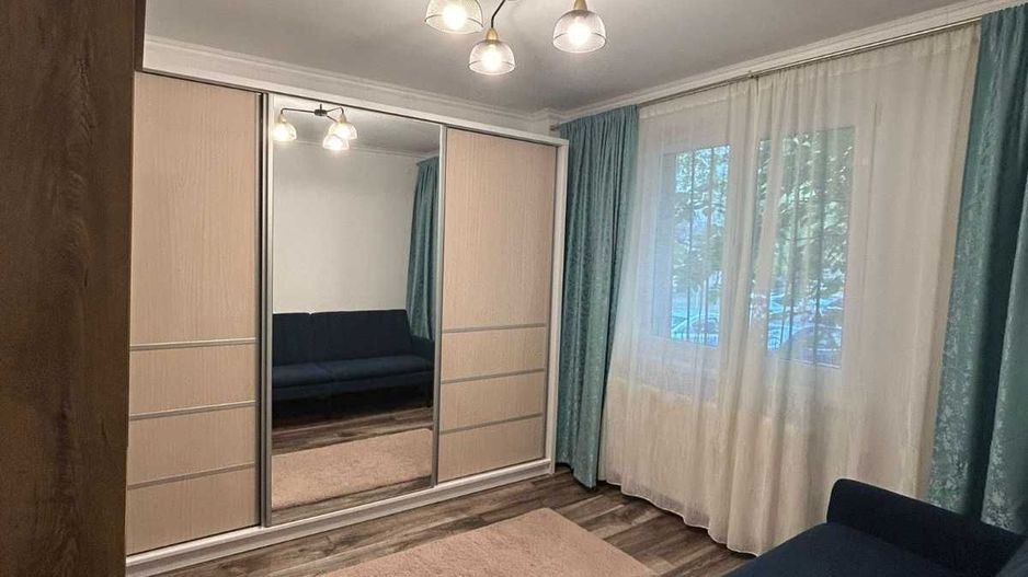 Apartament 4 camere, 2 bai, bloc 1984, centrala, Titan-Fizicienilor - Poză 1