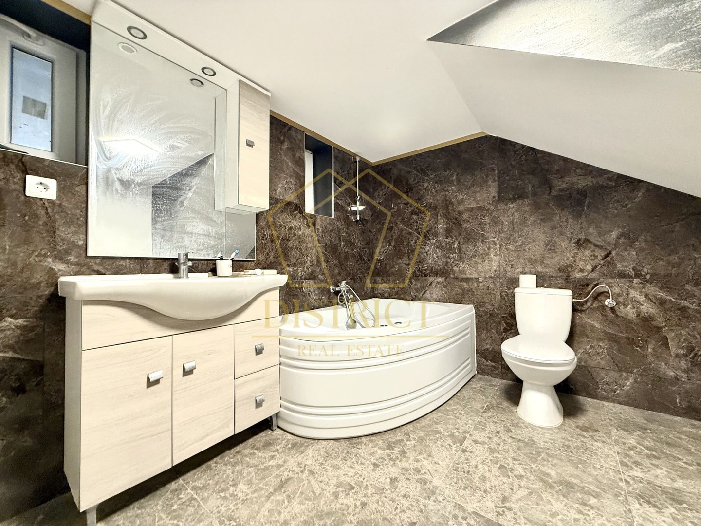 Apartament cu 3 camere in vila | Pet Friendly | Giroc - Poză 4