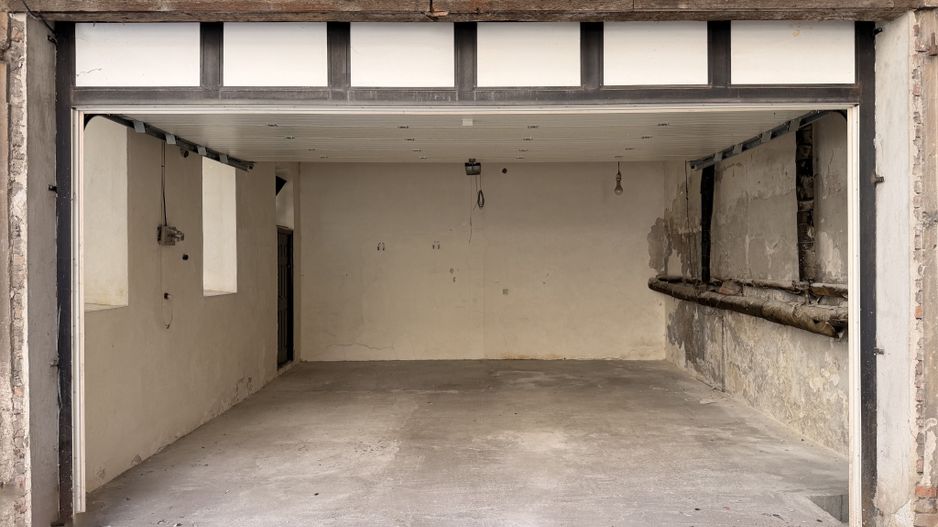 Spațiu ultracentral, 63 mp, CF propriu, Bulevardul Revoluției - Poză 2