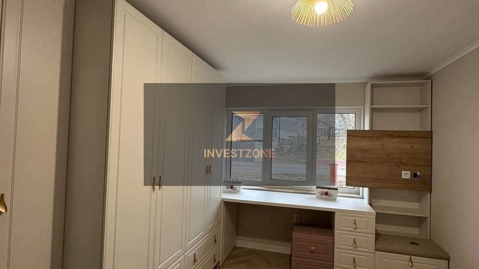 Casa de vanzare in Podgoria - Poză 6