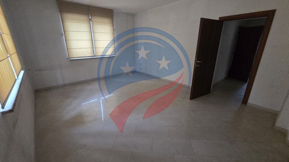 Oportunitate investiție: Vilă cu 4 unități independente, Platoul Cornești - Poză 5