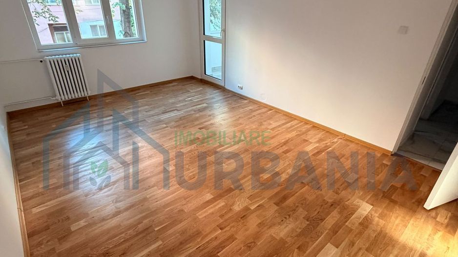 Apartament 2 camere decomandat, Nicolina, 52,5 mp - Poză 1