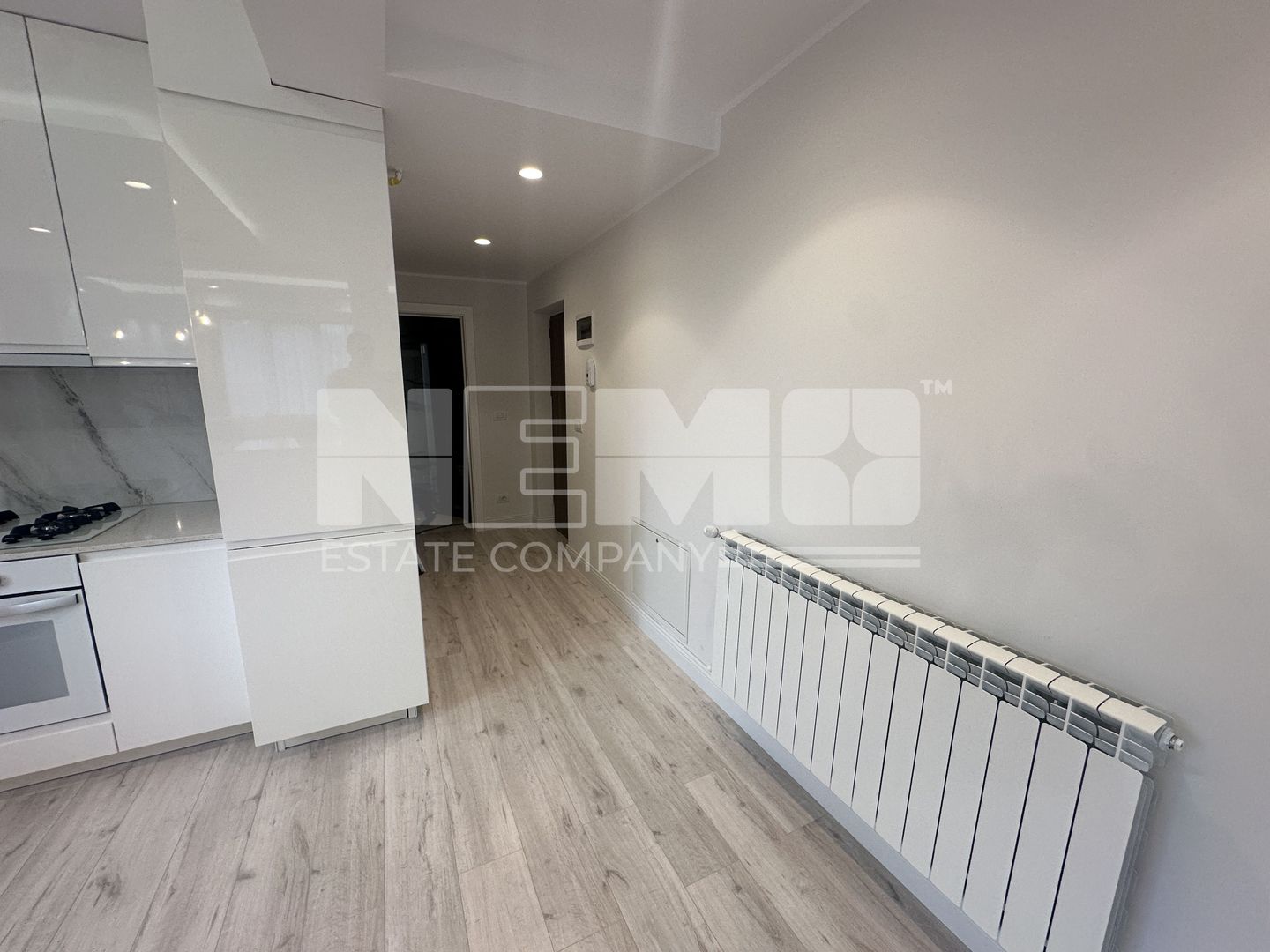 Apartament 3 Camere | 110MP | Cu Boxa si Parcare - Poză 5