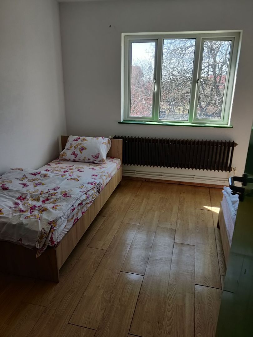 IDEAL PENTRU GRADINITA/SCOALA /AZIL BATRANI / ORFELINAT - Poză 11