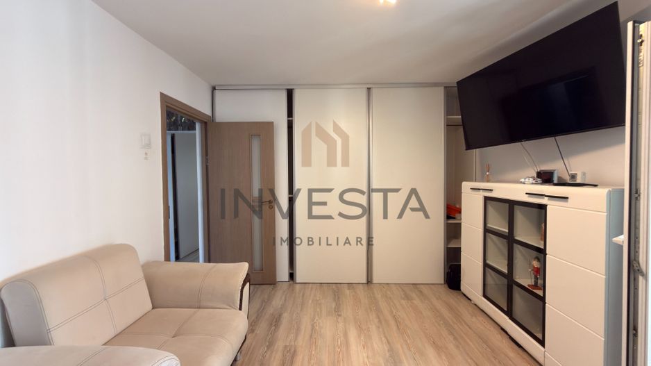 Apartament cu 3 camere decomandate, etaj intermediar, Intre Lacuri! - Poză 2
