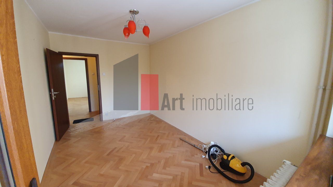 Apartament 3 camere Dr Taberei-Liceul Sf Antim Ivireanu - Poză 2