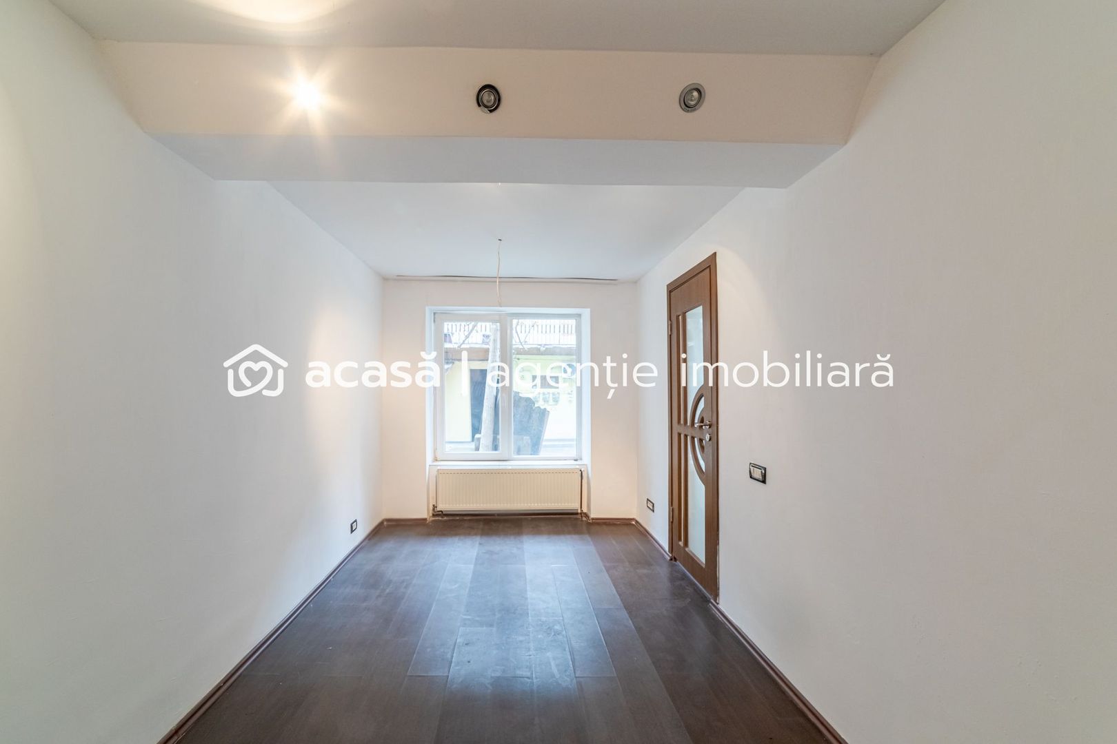 Apartament ultracentral la 1 minut de teatru - Poză 4