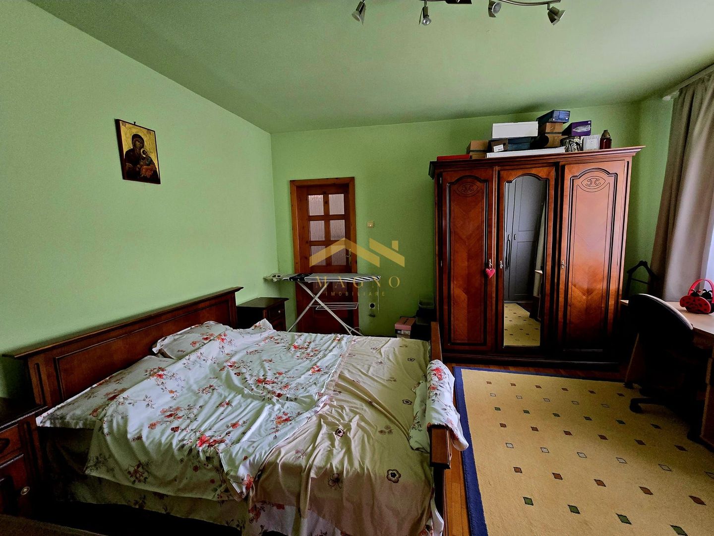 Casa de vanzare cu teren mare pe Ady Endre Aradul nou - Poză 12