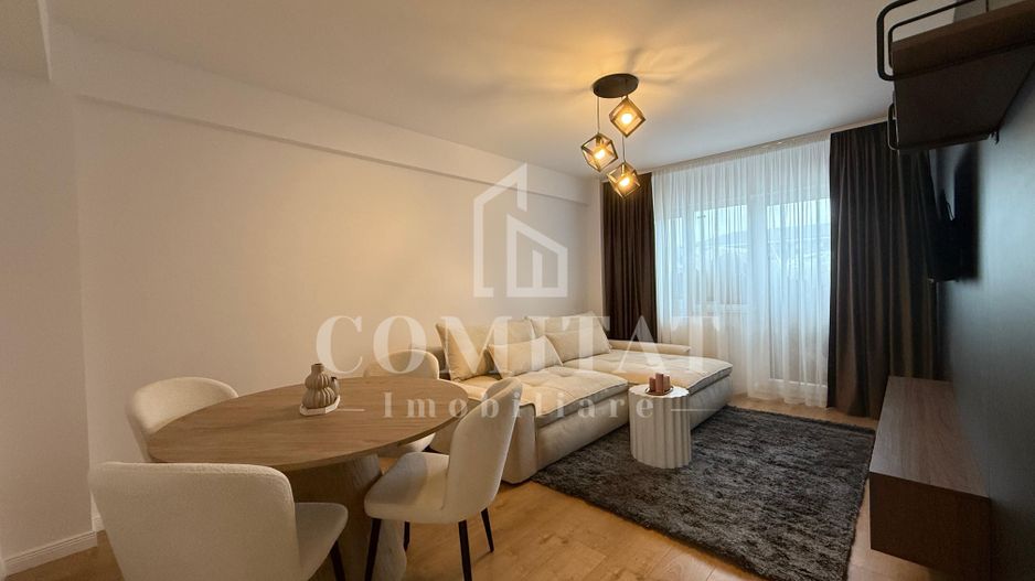 Apartament ultrafinisat | Etaj intermediar | Cartier Terra-Floresti - Poză 2