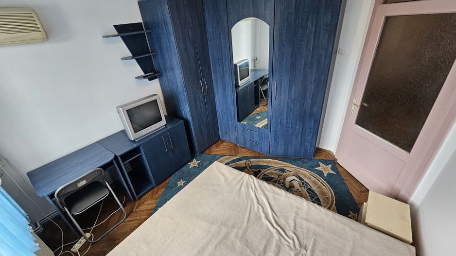 Apartament 2 camere de vanzare, Piața Victoriei centrala proprie - Poză 5