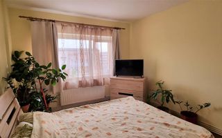 De vanzare apartament 2 camere zona Cetate - Poză 1