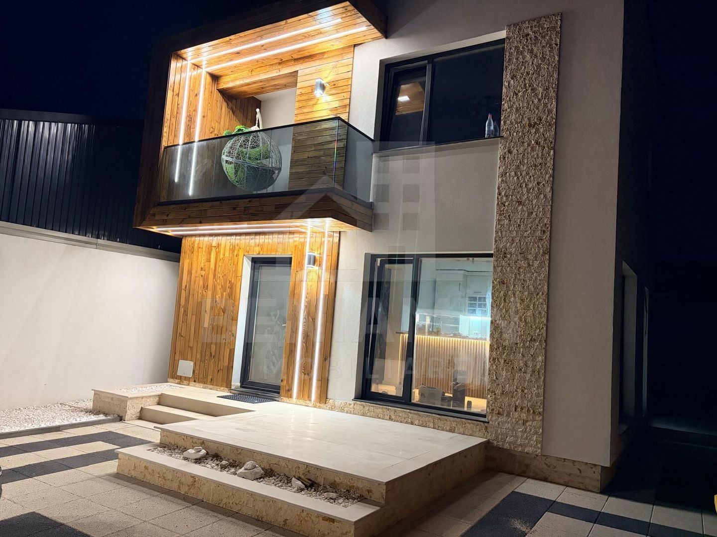 Casa Moderna - P+1 - 150mp - mobilata - utilata - lux - Brestei - Poză 2
