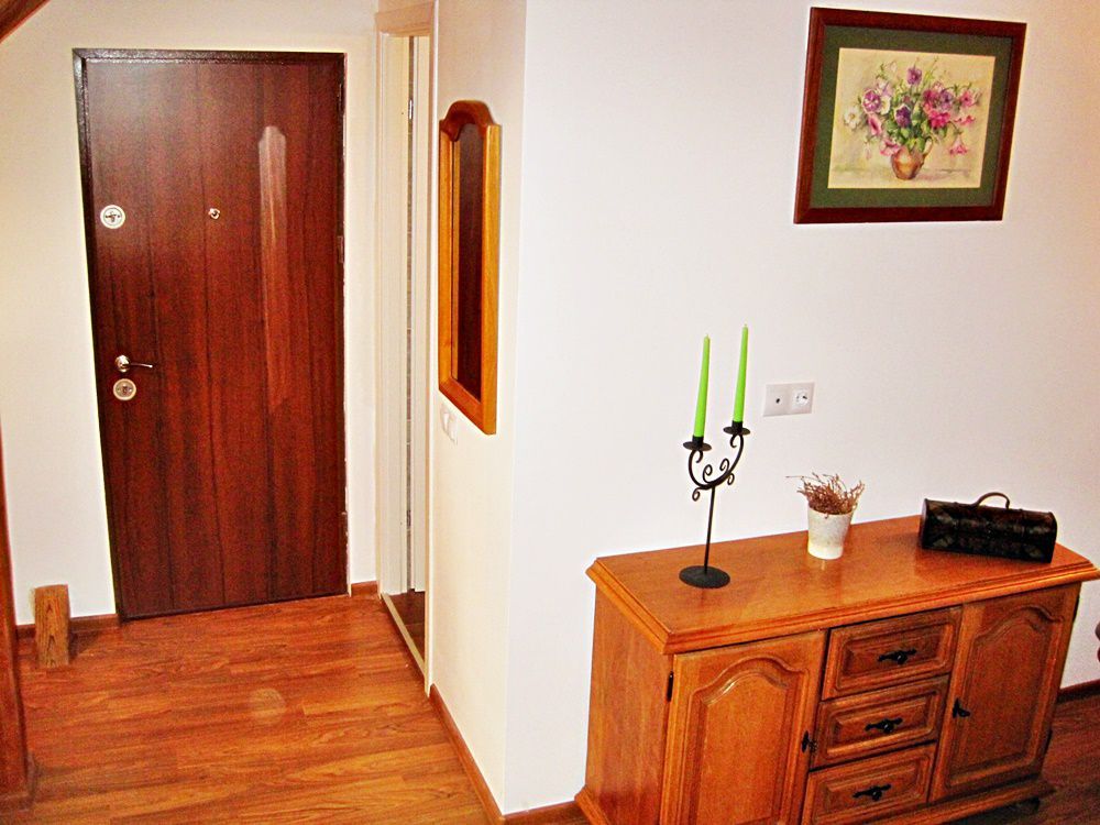 Centrul Istoric, langa Piata Sfatului, apartament 2 camere, 300 euro - Poză 5