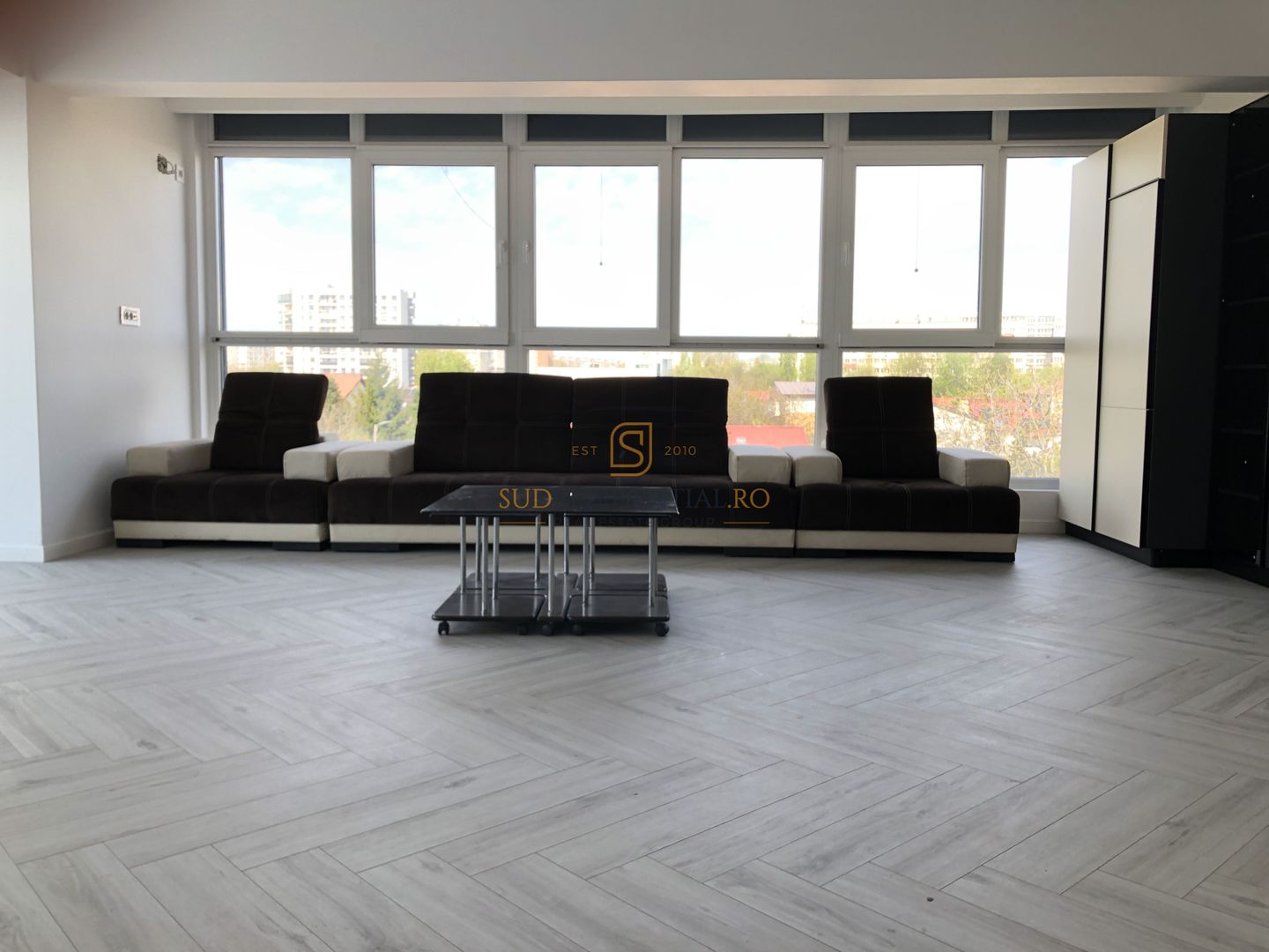 Apartament 3 camere, terasa 60 mp, 2 bai, parcare subterana inclusa - Poză 4