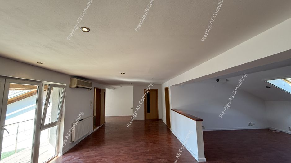Proprietate versatila | 271 mp utili | renovata complet – Elisabetin, Porumbescu - Poză 12