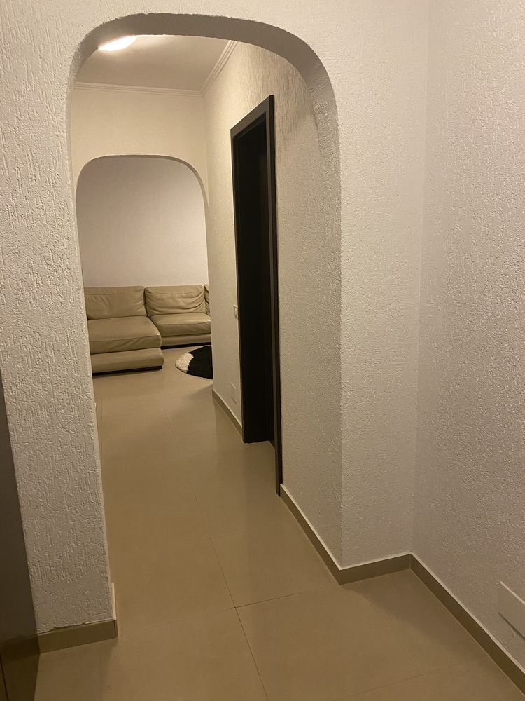 Apartament 3 camere zona Trocadero Constanta - Poză 5