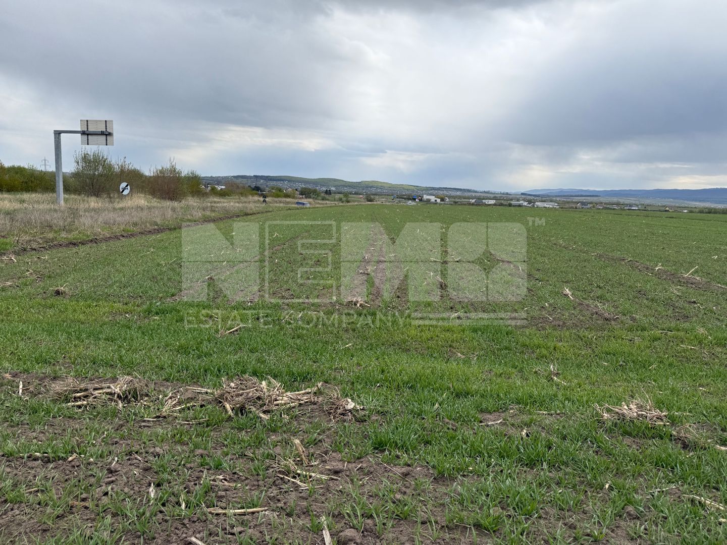 Teren extravilan | Horodnic de Sus – zona Osoi | 50 de Ari - Poză 6