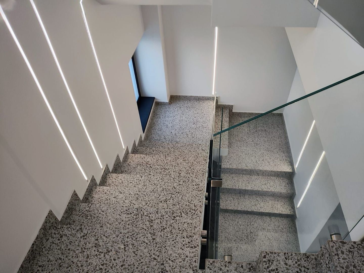 Spaţiu comercial / Nerva Traian / Timpuri Noi / Mall Vitan - Poză 7