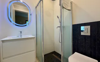 Vila cu 5 camere // * 565 mp gradina* // Tunari - Poză 27