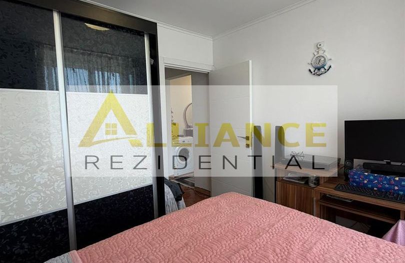 APARTAMENT 4 CAMERE SI 2 BAI DE VANZARE - ZONA METROU 1 DECEMBRIE - Poză 12