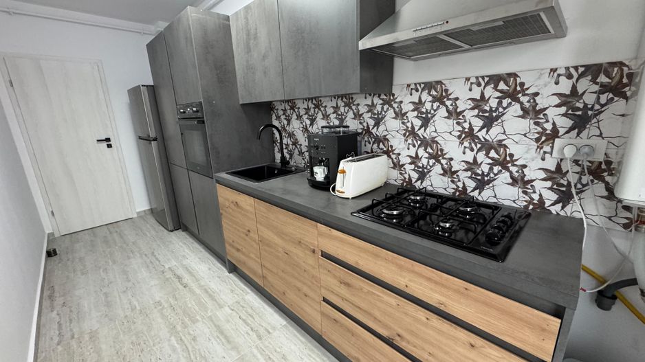 Studio de inchiriat, Tita, bloc nou, prima inchiriere - Poză 2