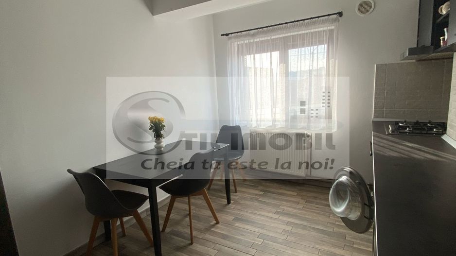 Apartament 2 camere decomandat mobilat Podul de Piatra 159000 euro - Poză 5