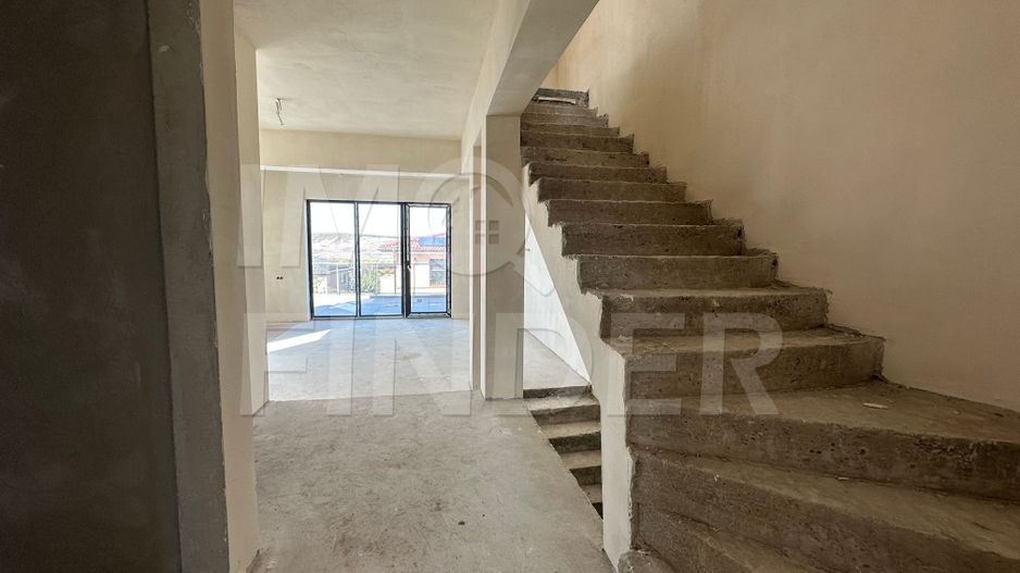 Casă în Florești, zona Vivo: 189 mp utili,  116 mp pe terase - Poză 7