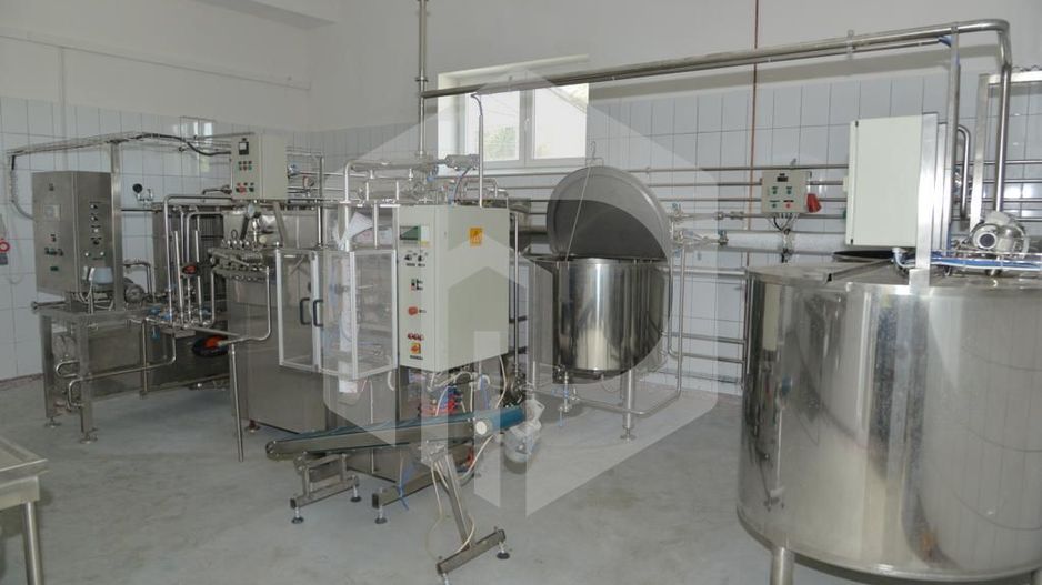 Fabrica de lactate la cheie Sibiu - Poză 10
