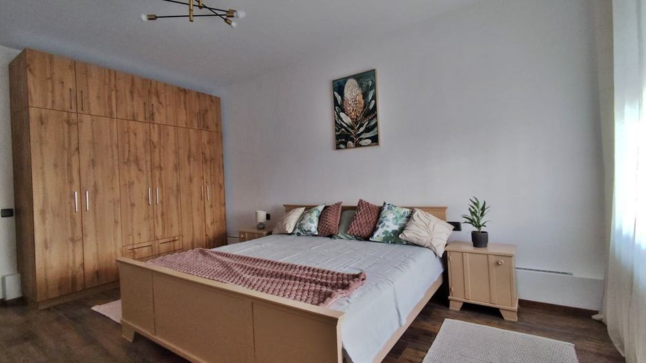 Inchiriere 2 camere Premium, Pietonala Republicii, Oradea - Poză 7