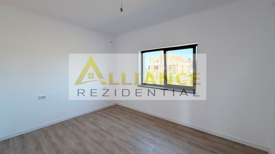 Casa Individuala - 3 camere - 2 bai - 375mp teren - Poză 4