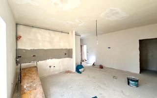 Apartament 3 camere si curte - pozitie excelenta - Giroc - Poză 3