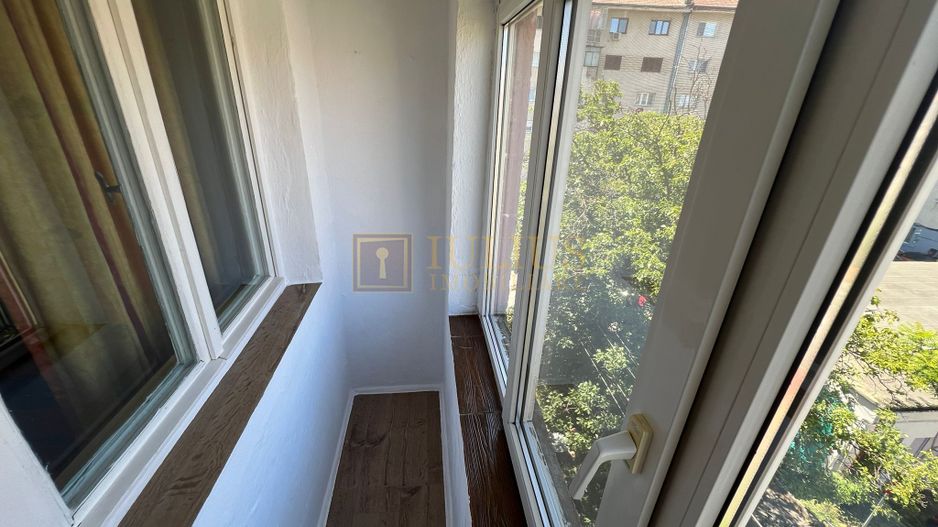 La 5 minute de Complex Studentesc, bucatarie inchisa, clima. - Poză 7