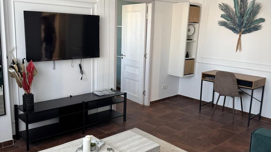 APARTAMENT COCHET, 2 CAMERE, TINERETULUI - Poză 1