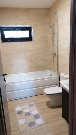 BRASADAS vinde 1/2 duplex în cartierul Europa. - Poză 12