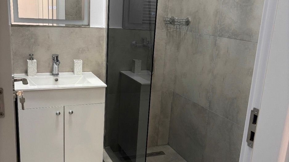 AP. 2 CAMERE ATENA RESIDENCE, CENTRALA, PARCARE, PET-FRIENDLY, MODERN - Poză 7